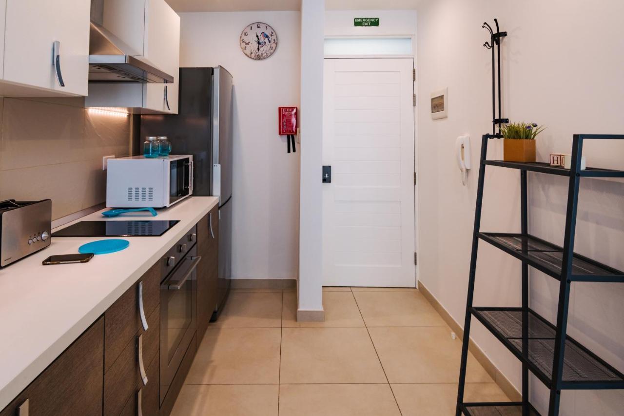 Modern Comfort - 2Br Apartment Center Of St Julians & Paceville Saint Julian's Eksteriør bilde