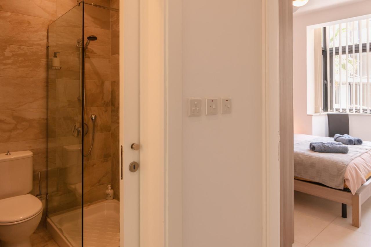 Modern Comfort - 2Br Apartment Center Of St Julians & Paceville Saint Julian's Eksteriør bilde